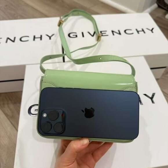 NWT Authentic Givenchy Pistachio Patent Leather 4G Mini Crossbody Bag - Picture 4 of 8
